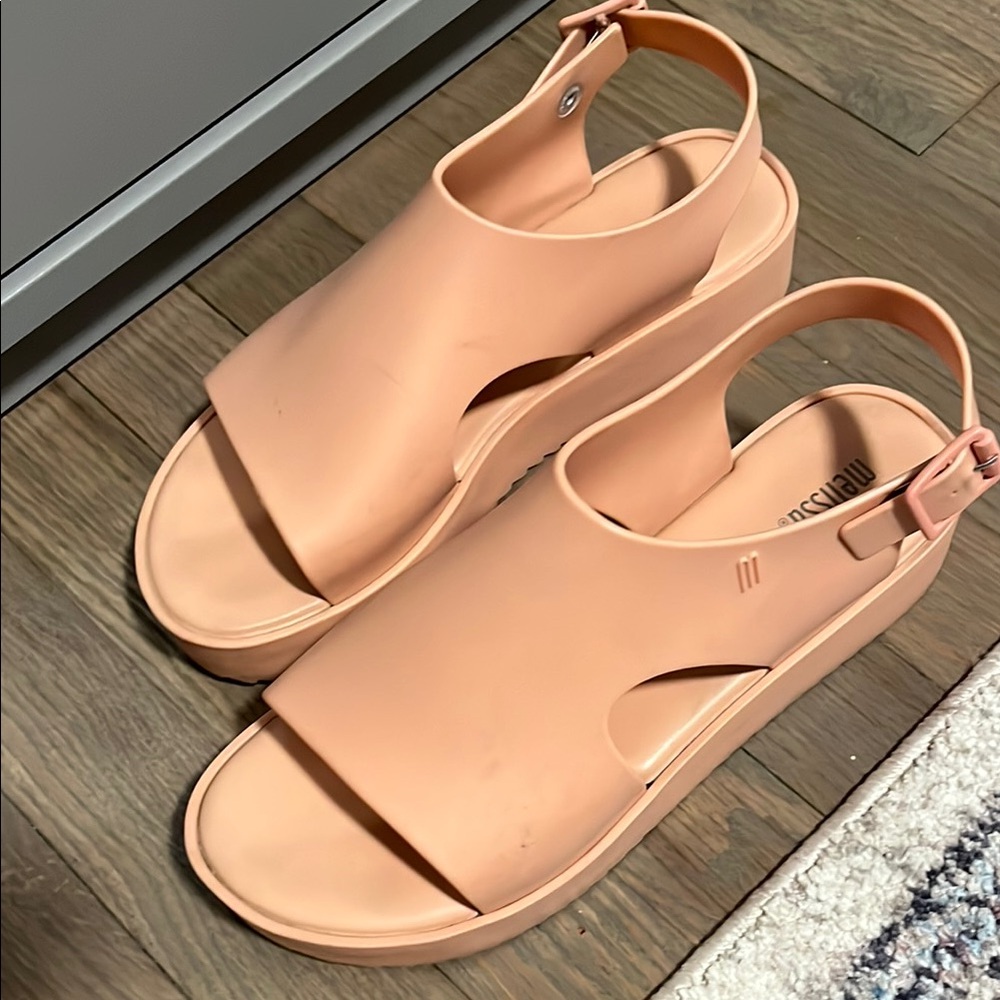 Melissa Pink Sandals with Modern Platform Design